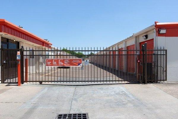 Public Storage