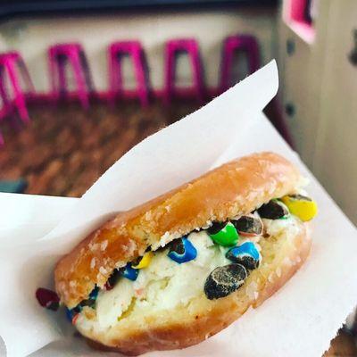 Homer Simpson Kreamy bun