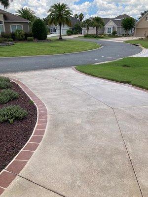 one side of U-shaped driveway