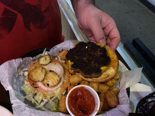 The Avenue Sports Grill