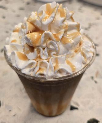 Iced Caramel Macchiato