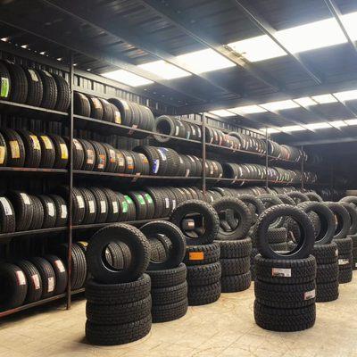 Royal Wheels and Tires 5