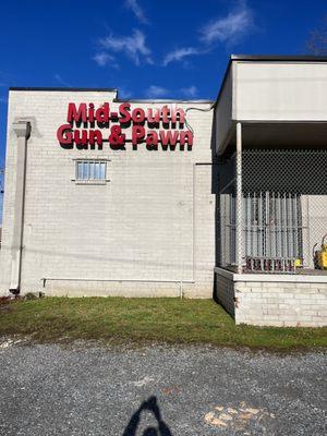 Mid South Gun & Pawn
