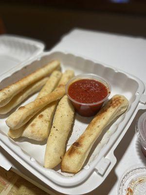 Parmesan breadsticks with marinara