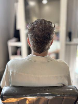 Respect the curls, yes! Men's haircut.