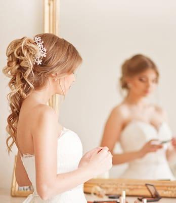 En Vogue Bridal Hair