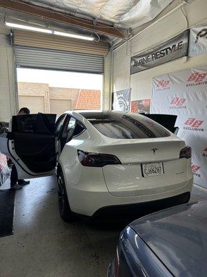 Applying the ceramic tint