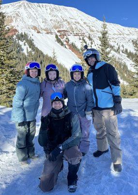 Family shot with an unbelievable backdrop.