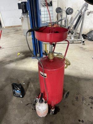 Transmission oil service