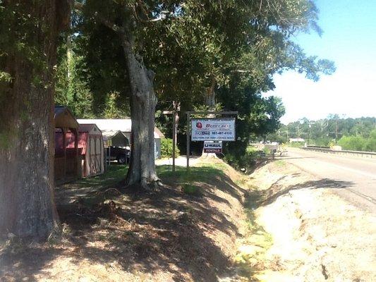 U-Haul Neighborhood Dealer