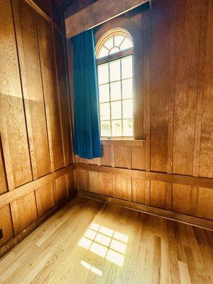 One lovely area of the dance floor