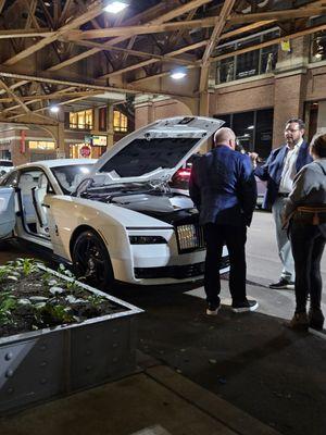 Chicago's Rolls-Royce dealer