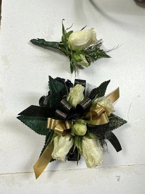 Floral Expressions By Darlene