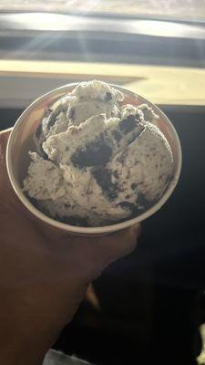 Broadway Scoops