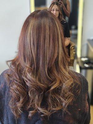 Ada's Beauty Bar