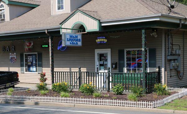 Your Neighborhood-Friendly Liquor Store & Bar With A Little Tropical Spice