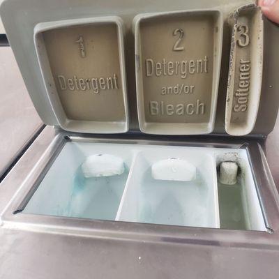 Tracy Suds Laundromat & Dry Cleaners