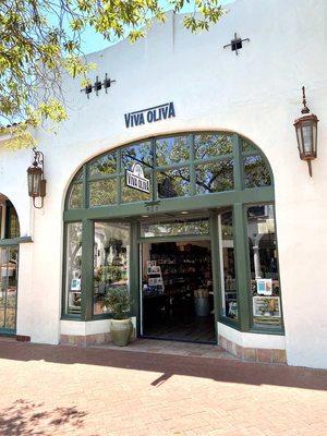 Our store at 927 State Street, Santa Barbara