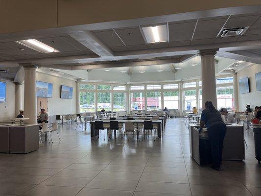 Darien, CT, south-bound Tesla Supercharging station