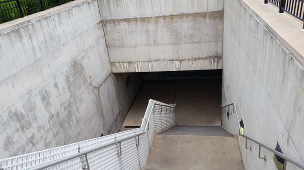 MetroLink - Skinker Station