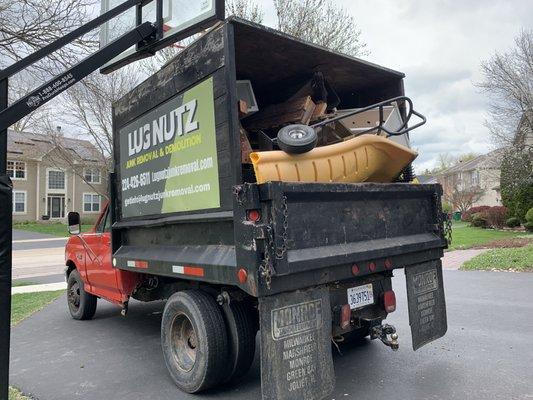 Lug Nutz Junk Removal & Demolition