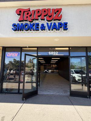 Trippyz Smoke & Vape - Centennial Blvd
