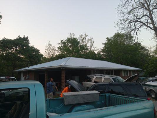 Tip Top Roofing Service