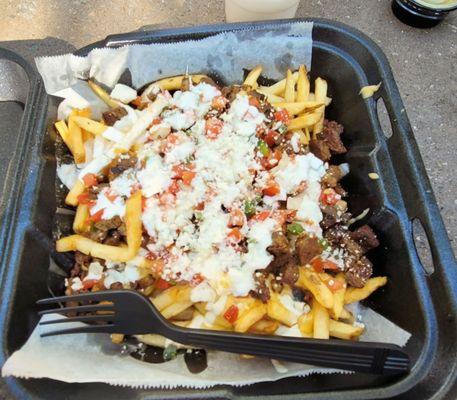 Carne asada street fries!