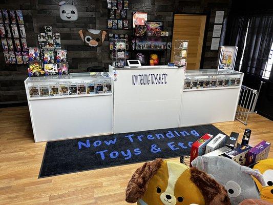 Now Trending Toys & Etc