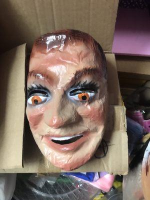 Tangs 99 Cents & Hardware Store