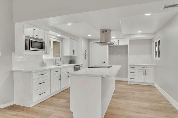 Aaron Rivas- Century 21 Citrus Realty