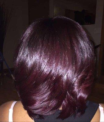 Muffen's International Salon