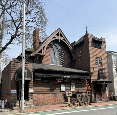 The Salem Witch Dungeon Museum