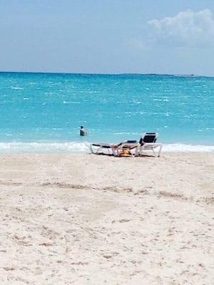 Travel Agency selling the world