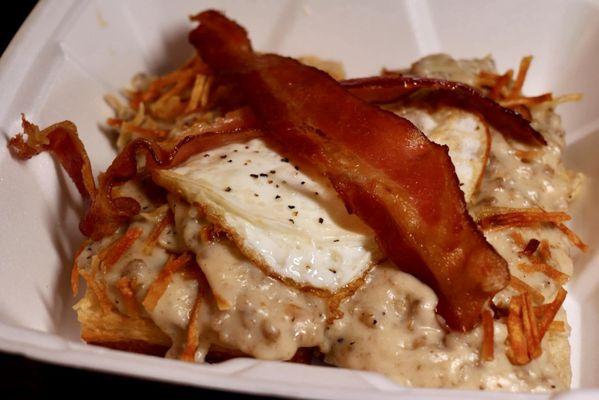 Biscuits and Maple Sage Gravy