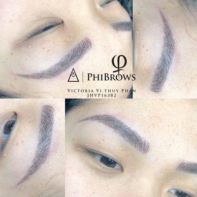 Microblading for Asian hairstrokes.