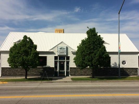 White Mountain Lumber & Building Materials