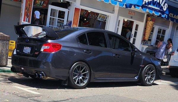 Ubersport Performance