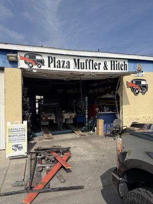 Plaza Muffler & Hitches