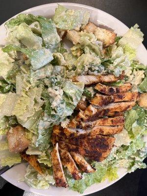 Cajun chicken caesar salad Yum!