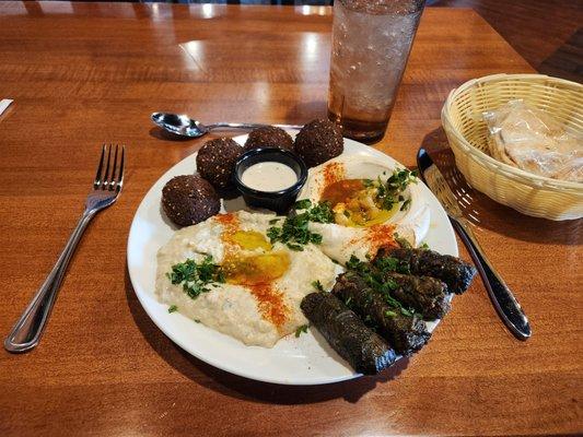 Vegetarian sampler platter