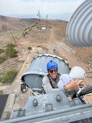 Installing some Access Points at our newest tower. Bringing service to Rural Nevada!