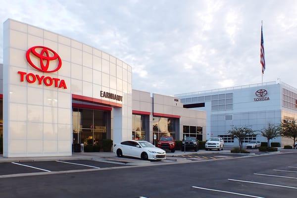 Earnhardt Toyota Scion in the Phoenix East Valley - US60 & Superstition Springs Blvd.