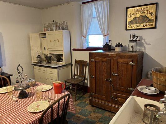 Very cool look at old time houses