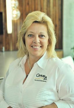 Renee Green - Century 21 Triangle Group