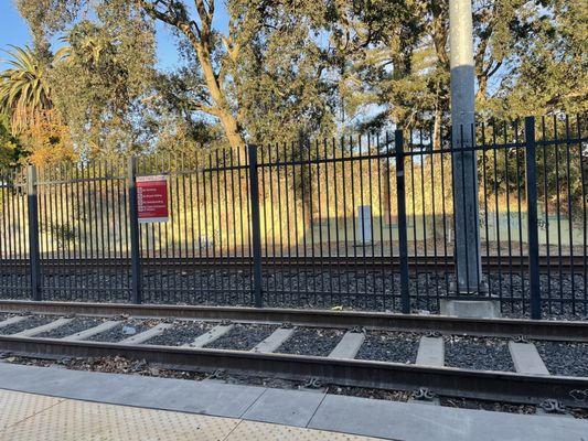 SACRT Light Rail - 4th Ave/Wayne Hultgren Station