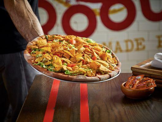 Pizza, salads, mozzarella sticks - cater with roots!