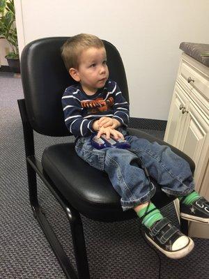 All ages are welcome! Vitanya utilizes advanced technology to improve brain performance, focus, sleep, immunity, & overall wellness