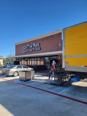 Commercial Properties.. Residential Properties.. Small & Large Moves Apartment Moves