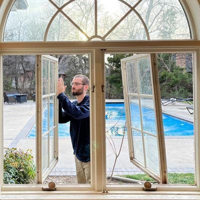 Our vans and epoxy system allow us to start work immediately and be done in less than 48 hours!...